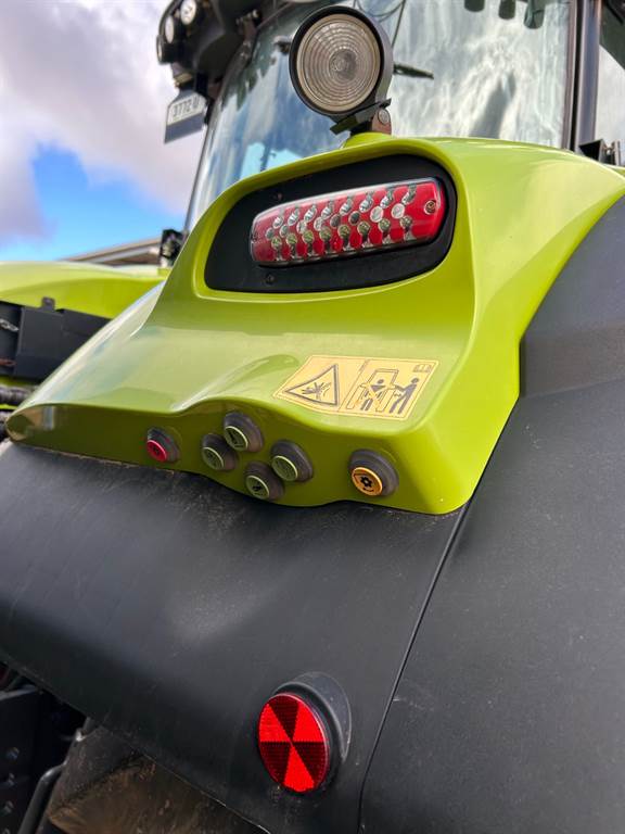 2020 CLAAS AXION 950 image 7