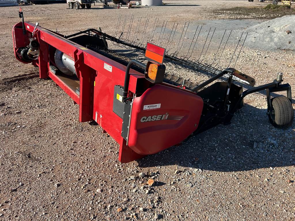 2022 CASE IH 3016 Pick-UP 15' image 5