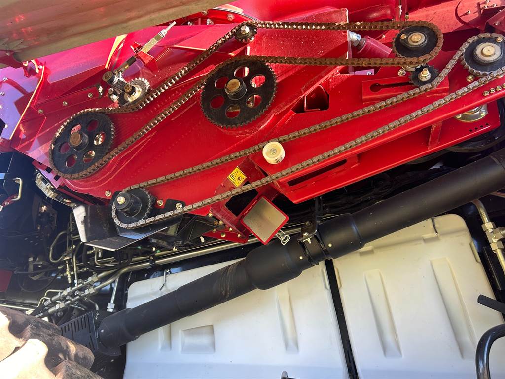 2022 CASE IH 8250 image 14