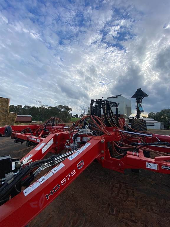 2024 Bourgault HD872-9 image 14
