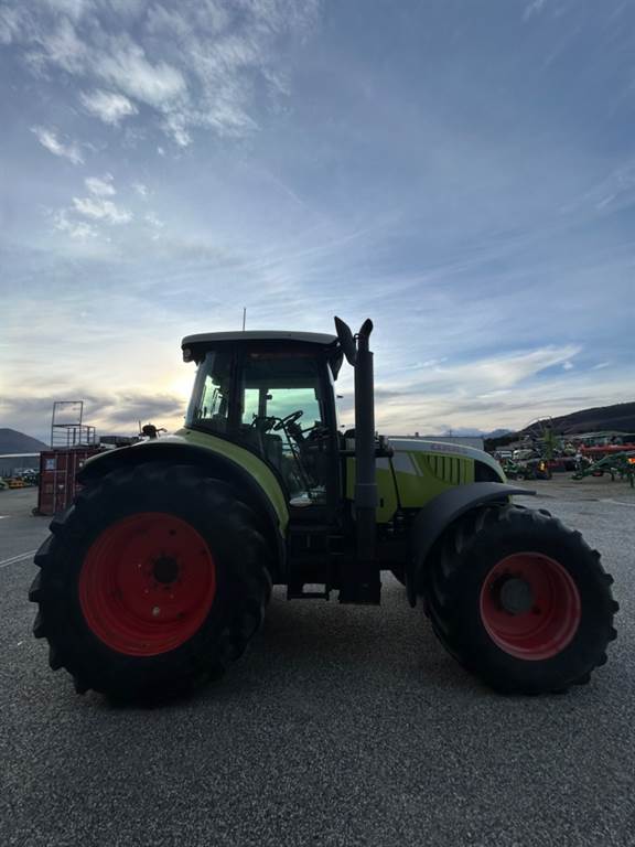2009 CLAAS ARION 630