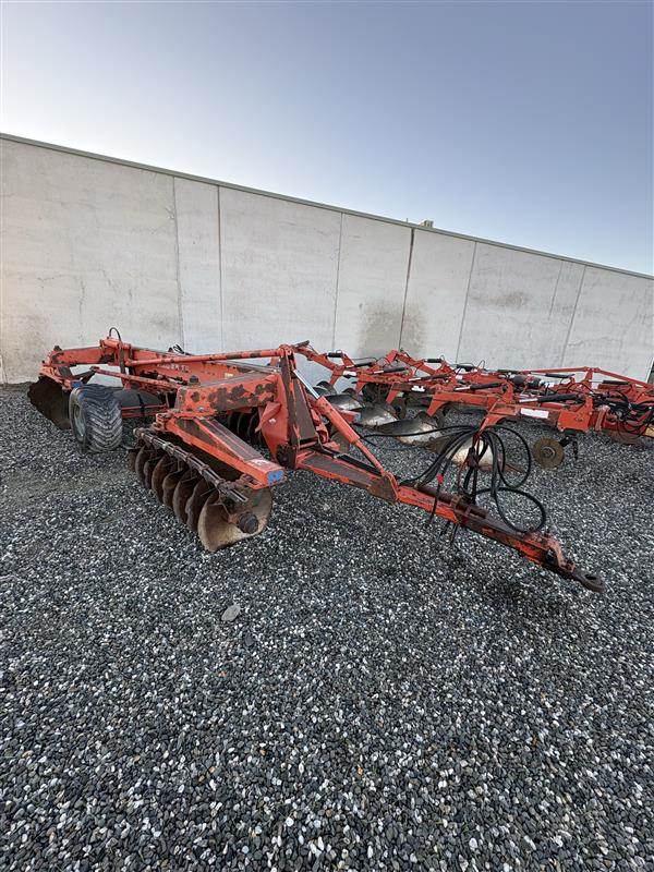 2005 Kuhn Discover XM