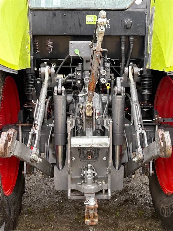 2019 CLAAS ARION 640C